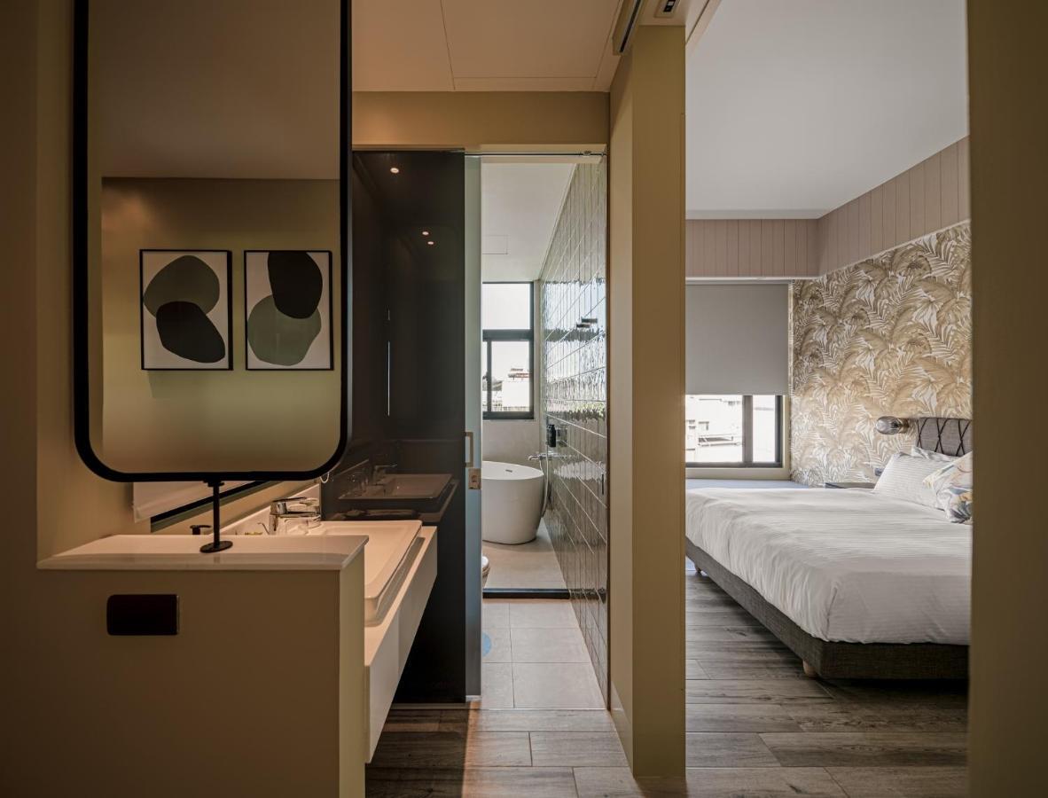 森行旅 Mori Hotel - 台南住宿 近安平老街 Bagian luar foto
